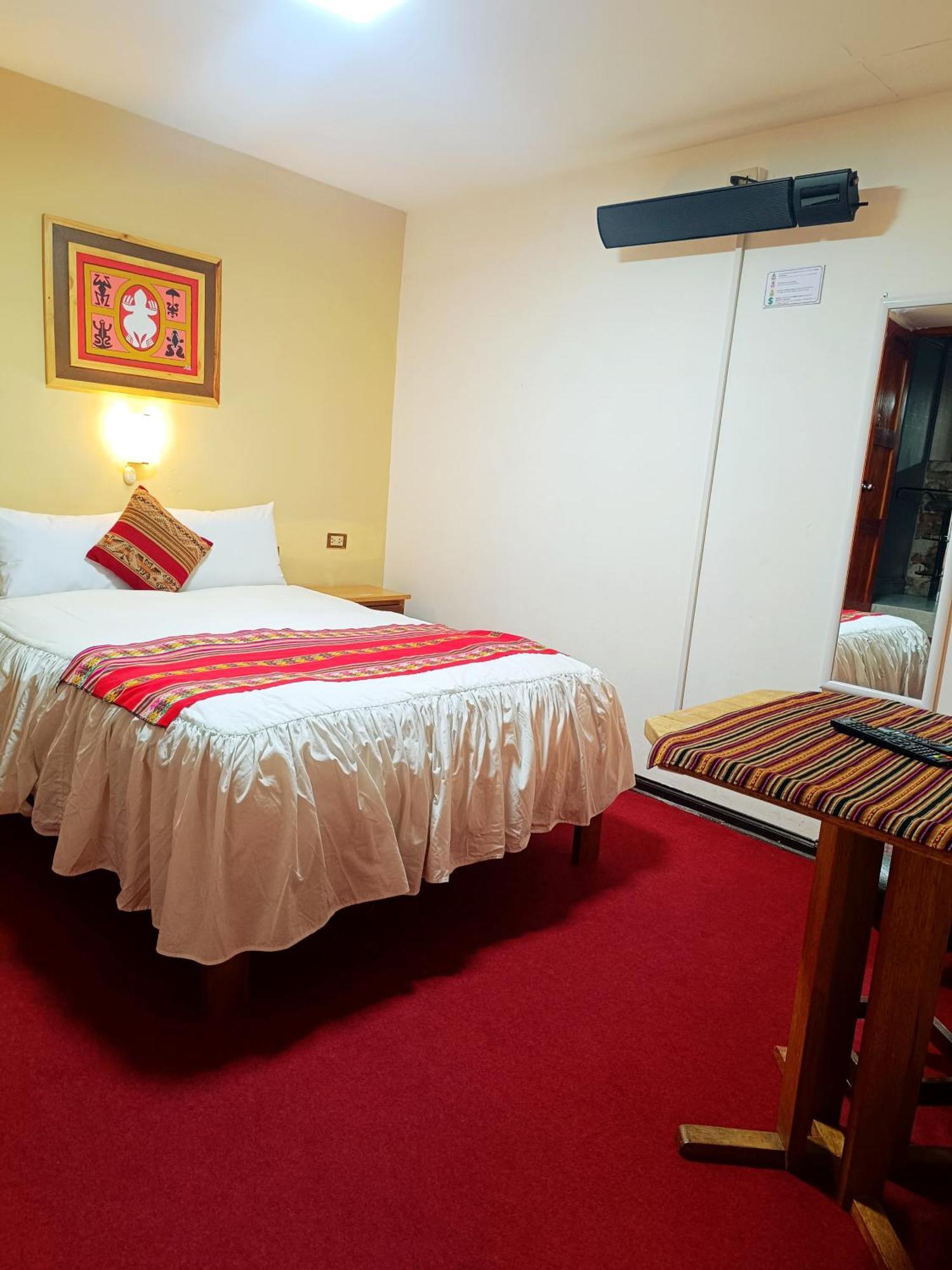 Hotel La Del Viajero 3*